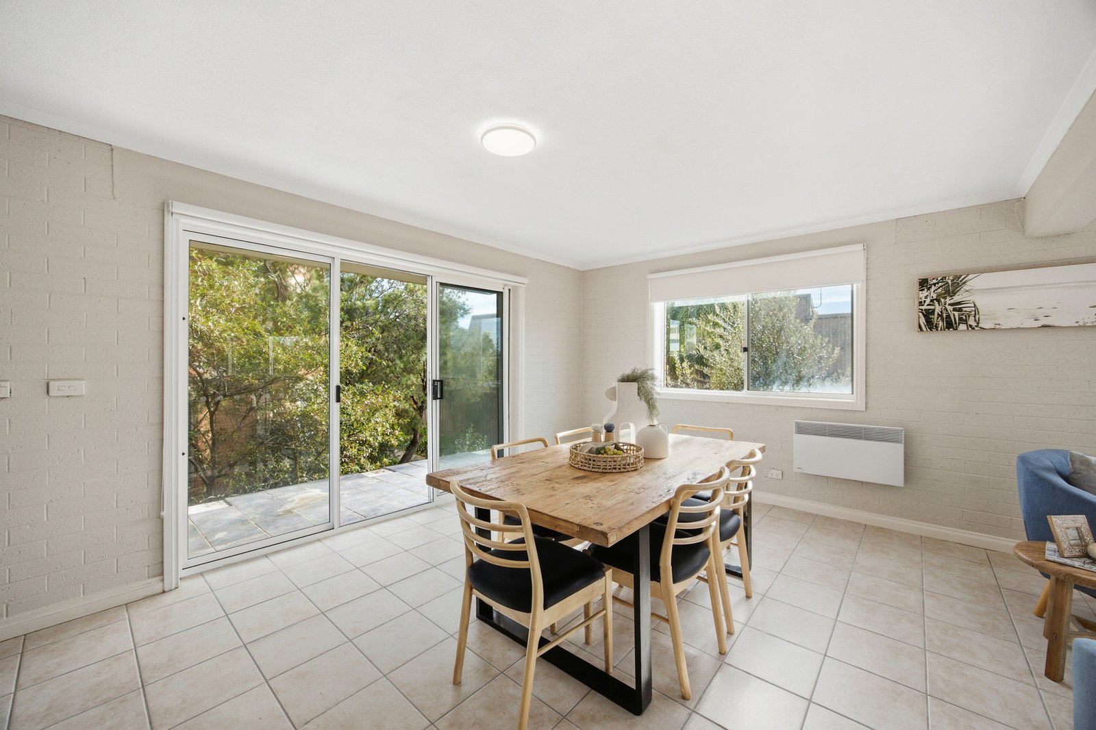 Gallery: 8/46-47 Nepean Highway