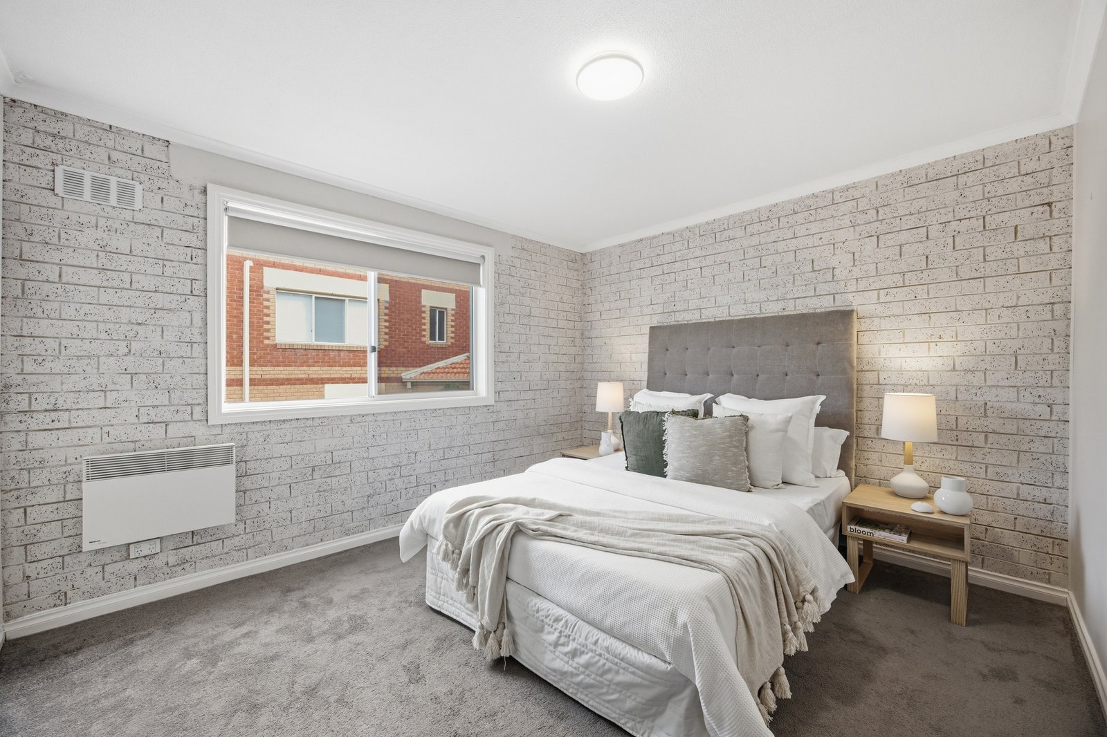 Gallery: 8/46-47 Nepean Highway