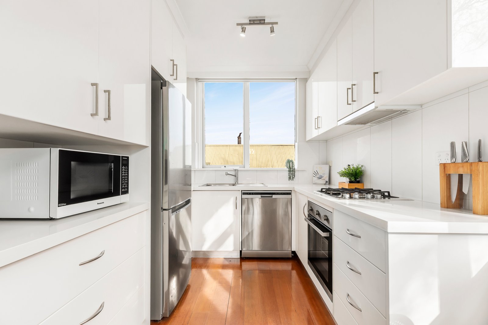Gallery: 8/46-48 Ruskin Street