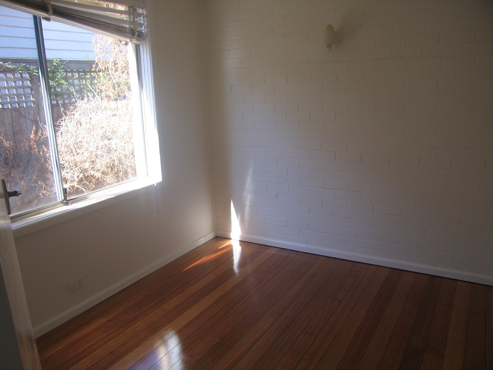 Gallery: 8/467 New Street