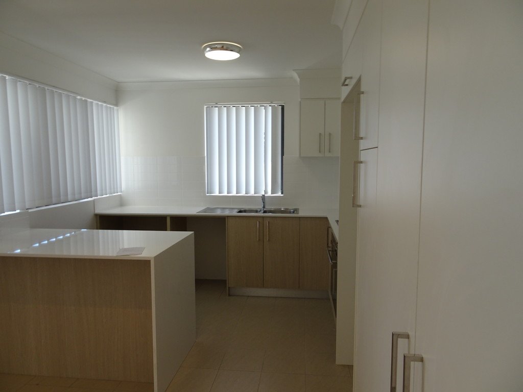 84/7 Durnin Ave  BEELIAR 2