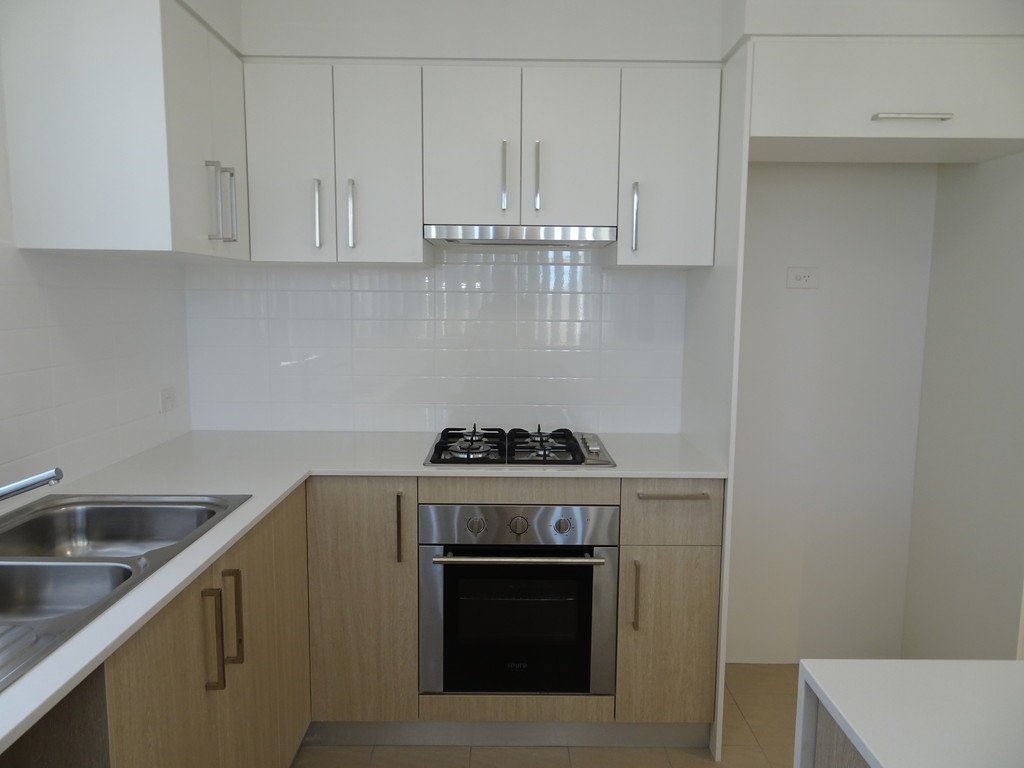 84/7 Durnin Ave  BEELIAR 8