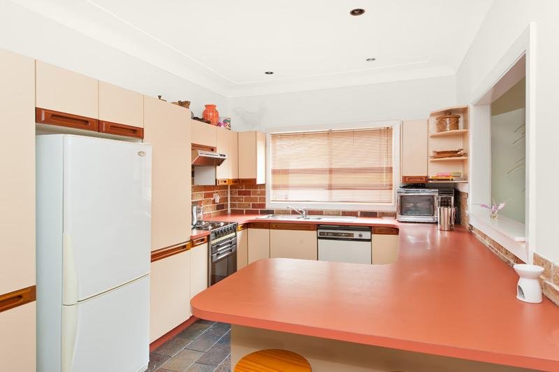 847 Henry Lawson Drive PICNIC POINT 5