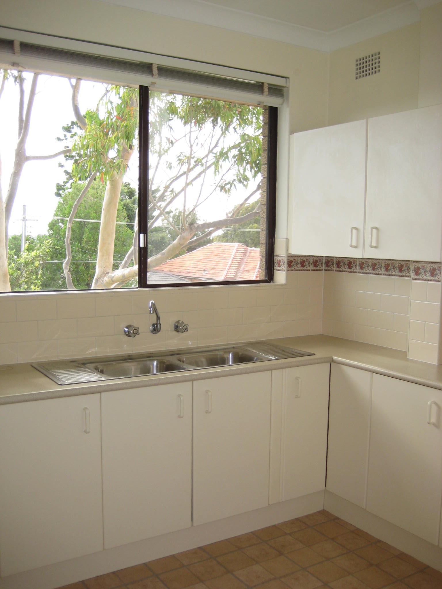 8/47 Rosa Street OATLEY 3