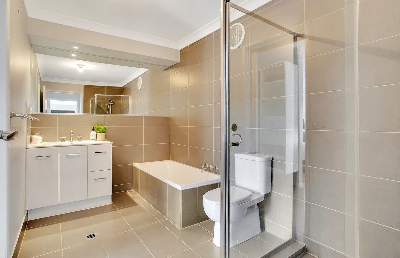 8/490 Nerang Road ASHMORE 8