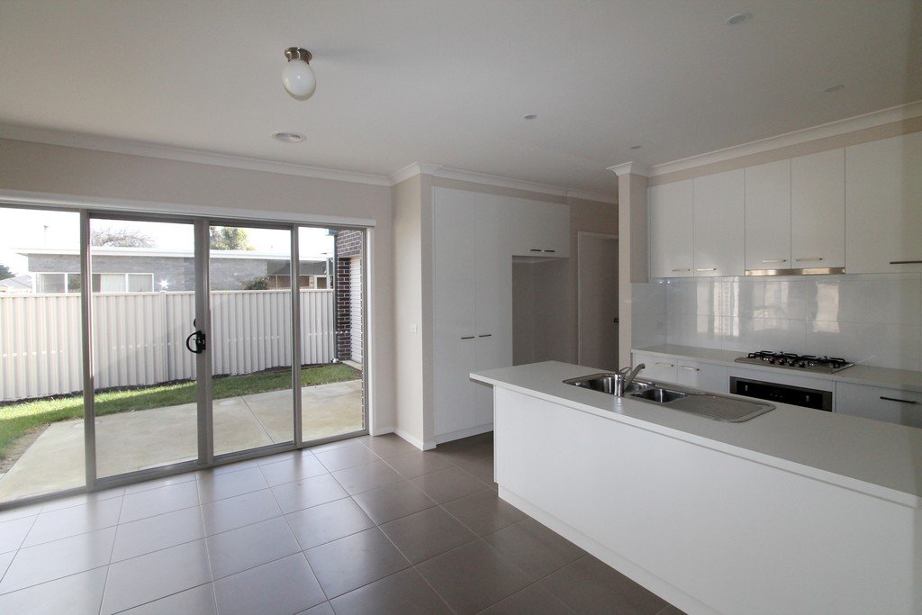 8/491 Wiltshire Lane DELACOMBE 3