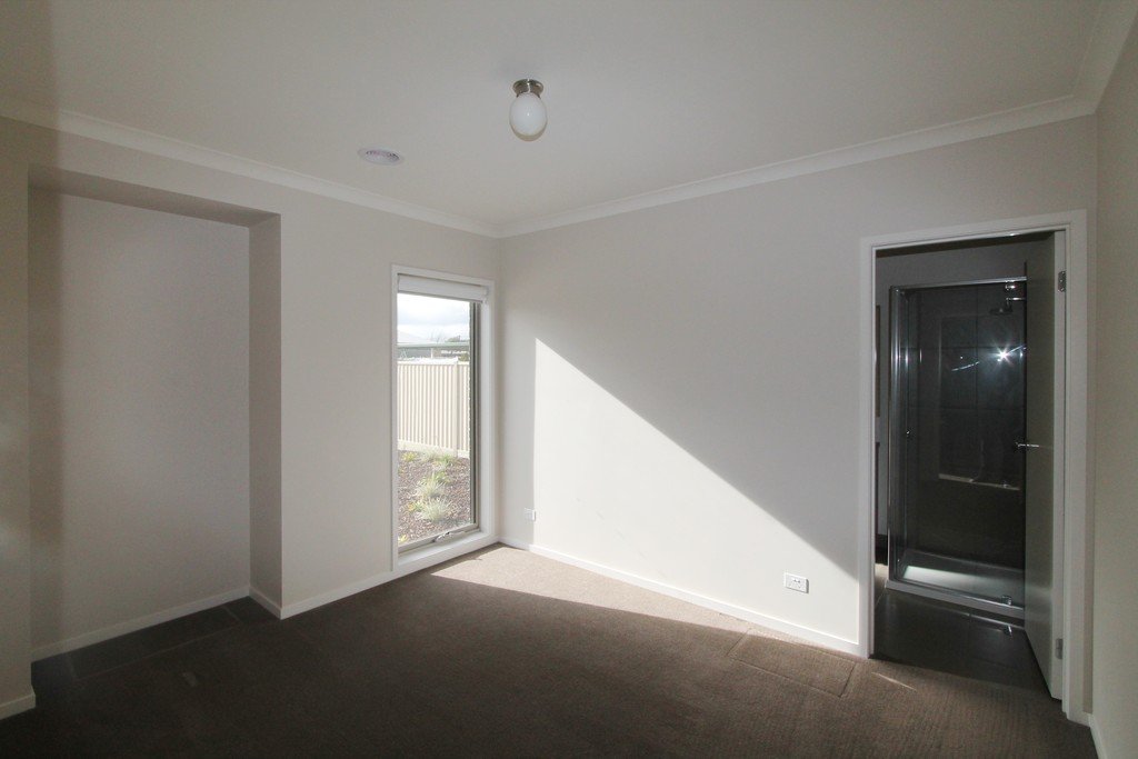 8/491 Wiltshire Lane DELACOMBE 12