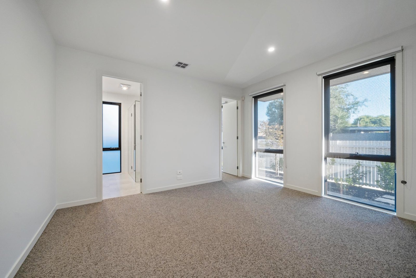 Gallery: 84a Britannia Street
