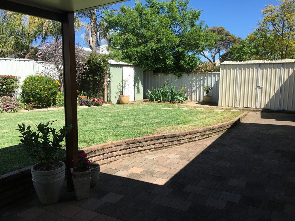 84A Calala Lane TAMWORTH 23