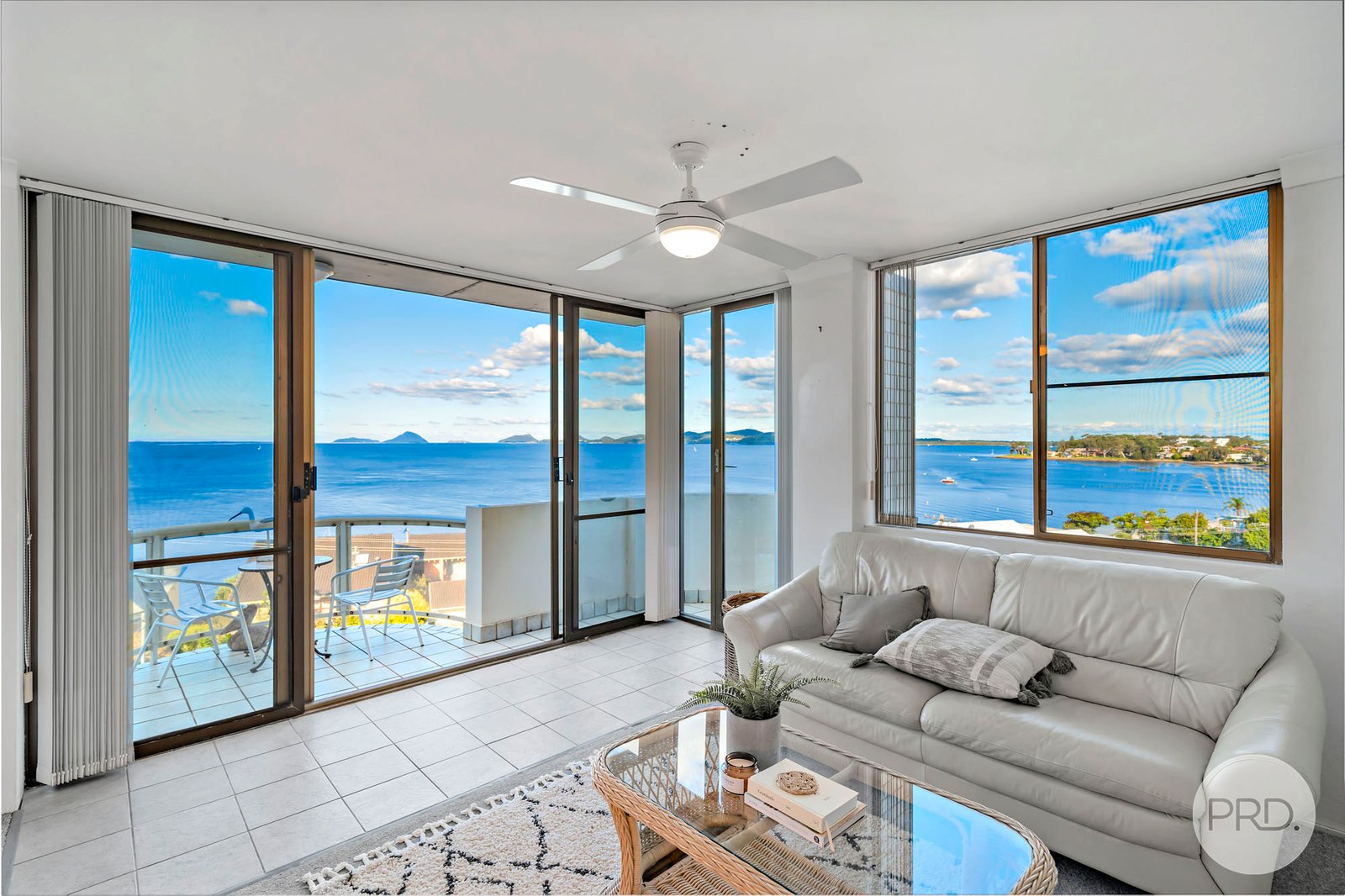 8/5-7 Mitchell Street SOLDIERS POINT 2