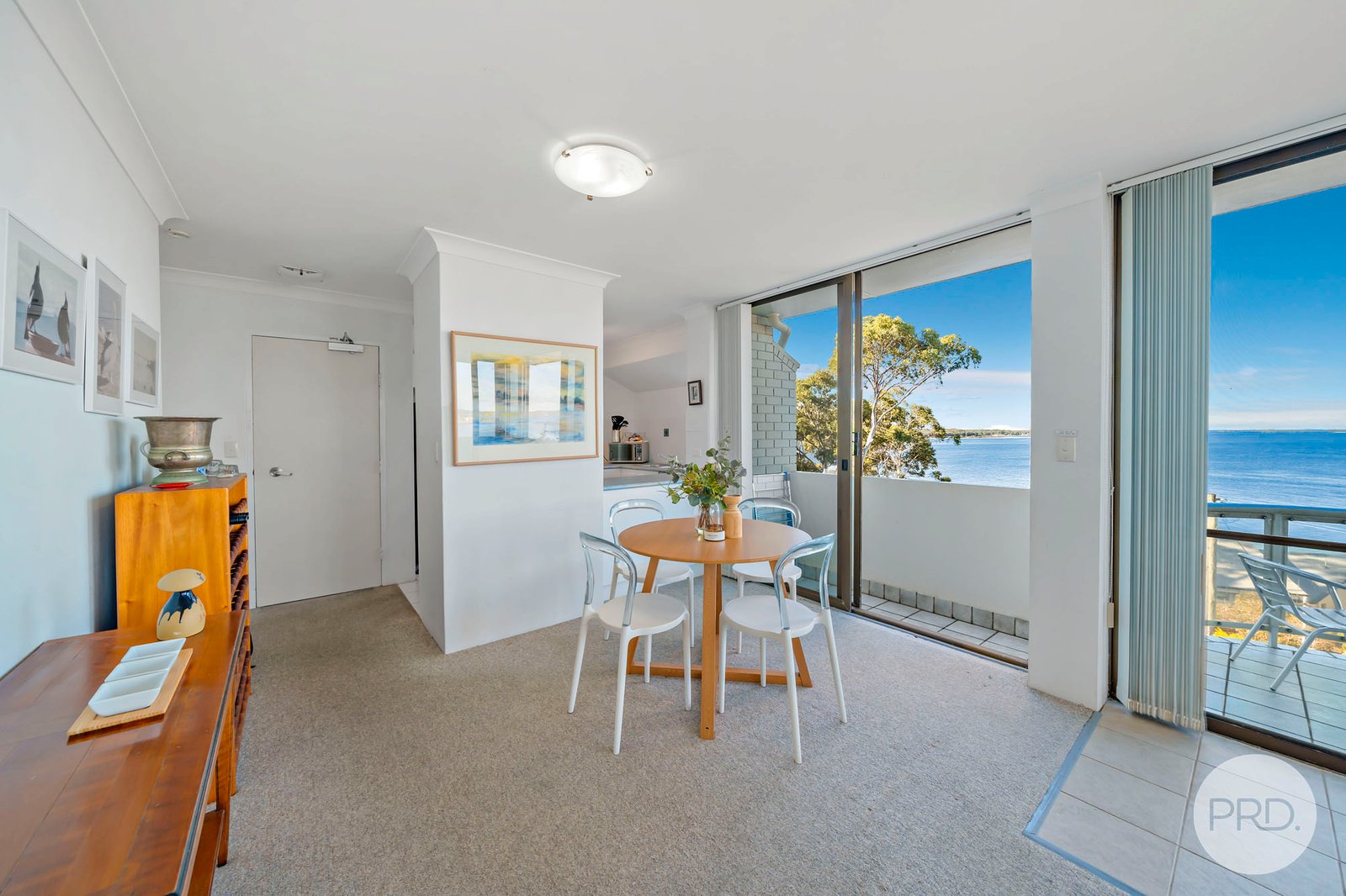 8/5-7 Mitchell Street SOLDIERS POINT 11