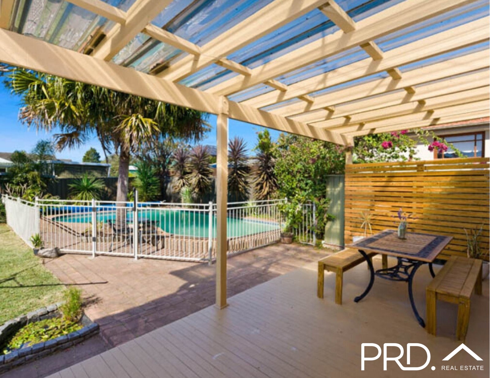 85 Apex Avenue PICNIC POINT 7