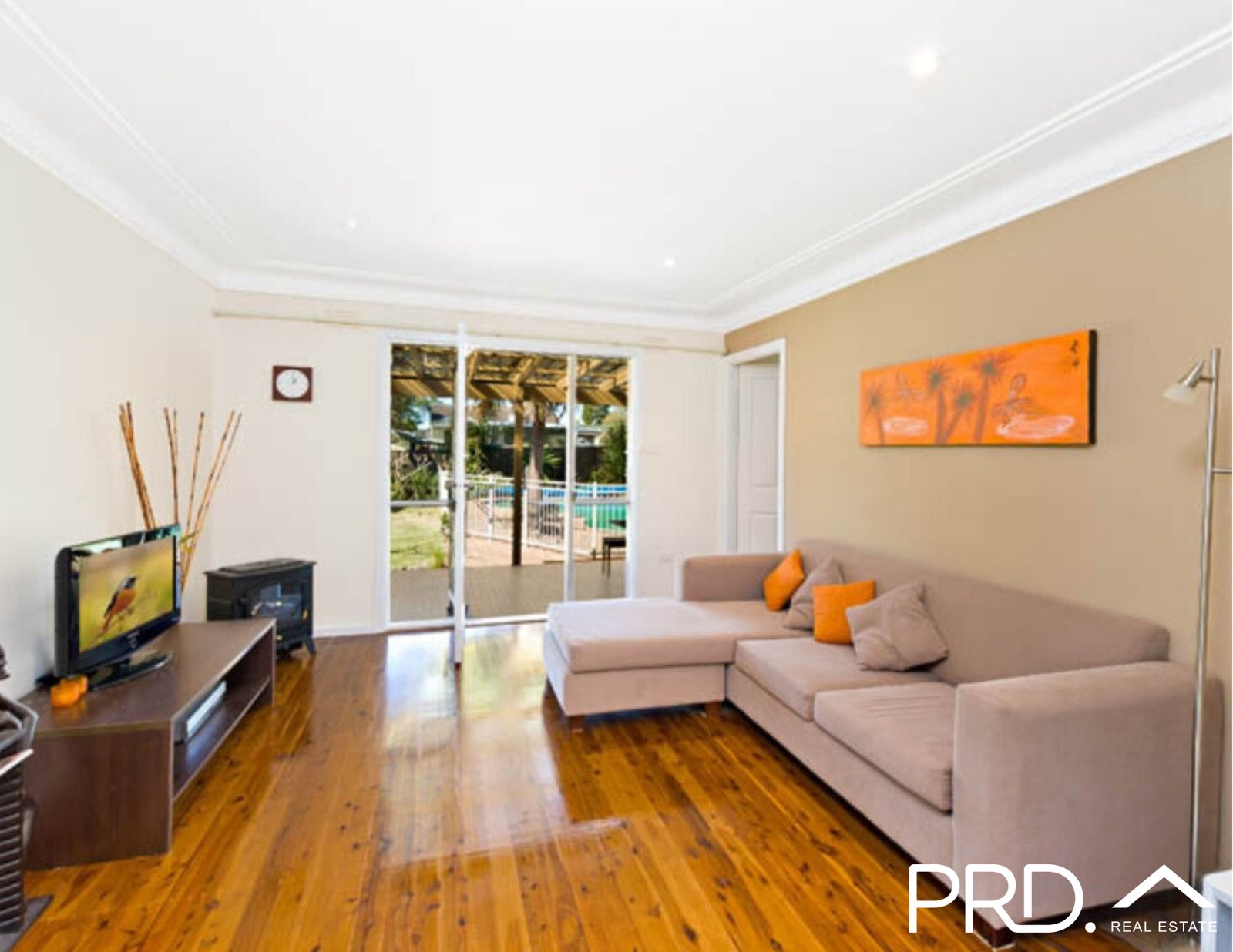85 Apex Avenue PICNIC POINT 6