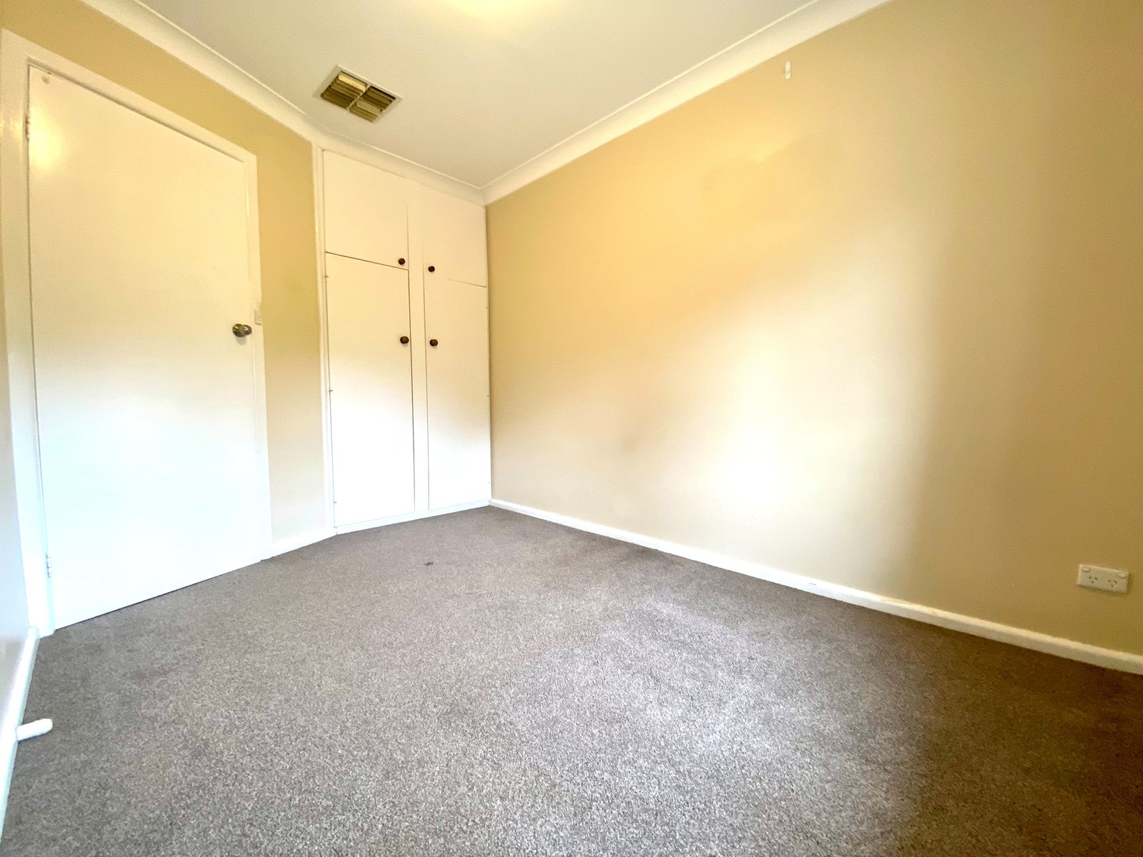 85 Bourke Street TAMWORTH 11