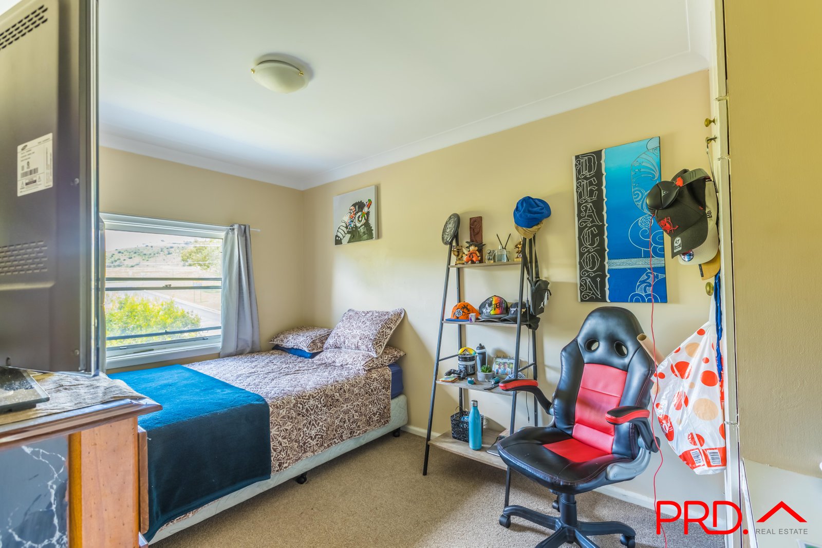 85 Bourke Street TAMWORTH 16