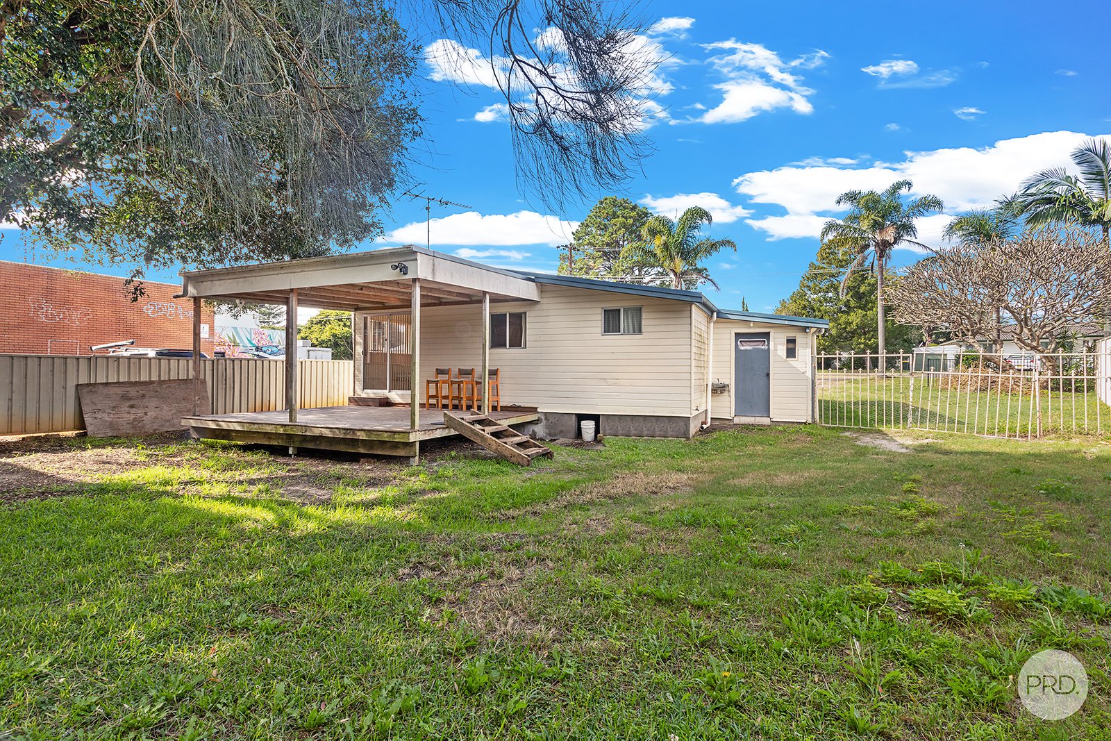 85 Campbell Avenue ANNA BAY 6