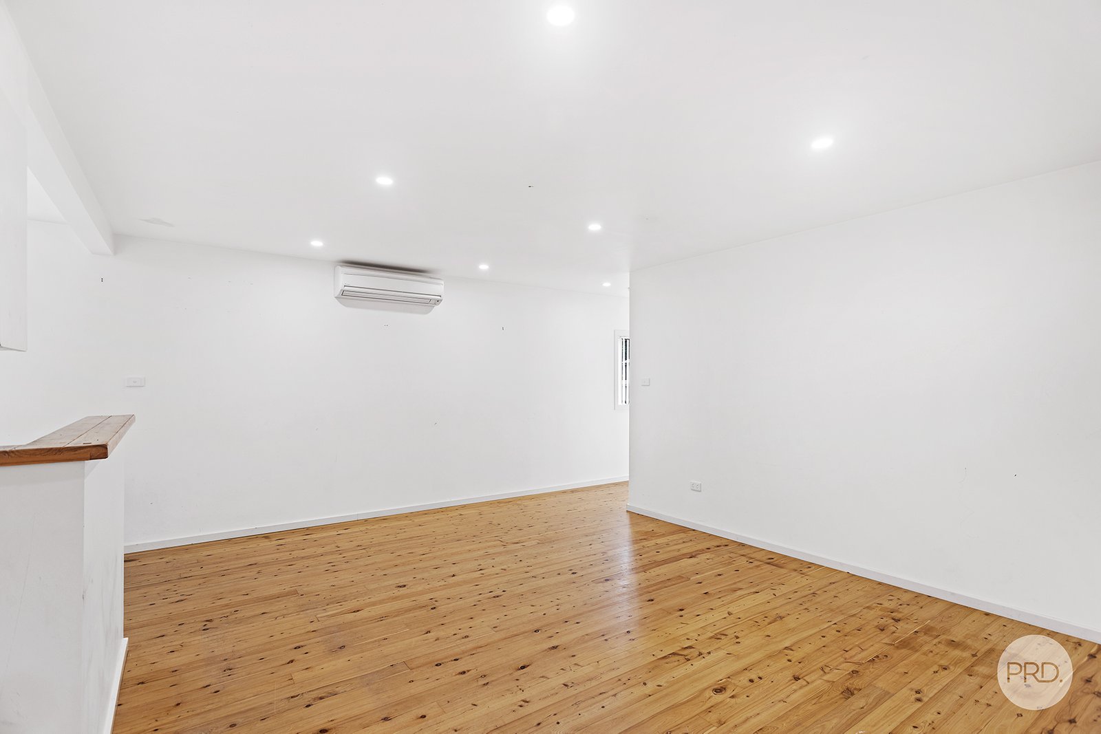 85 Campbell Avenue ANNA BAY 8