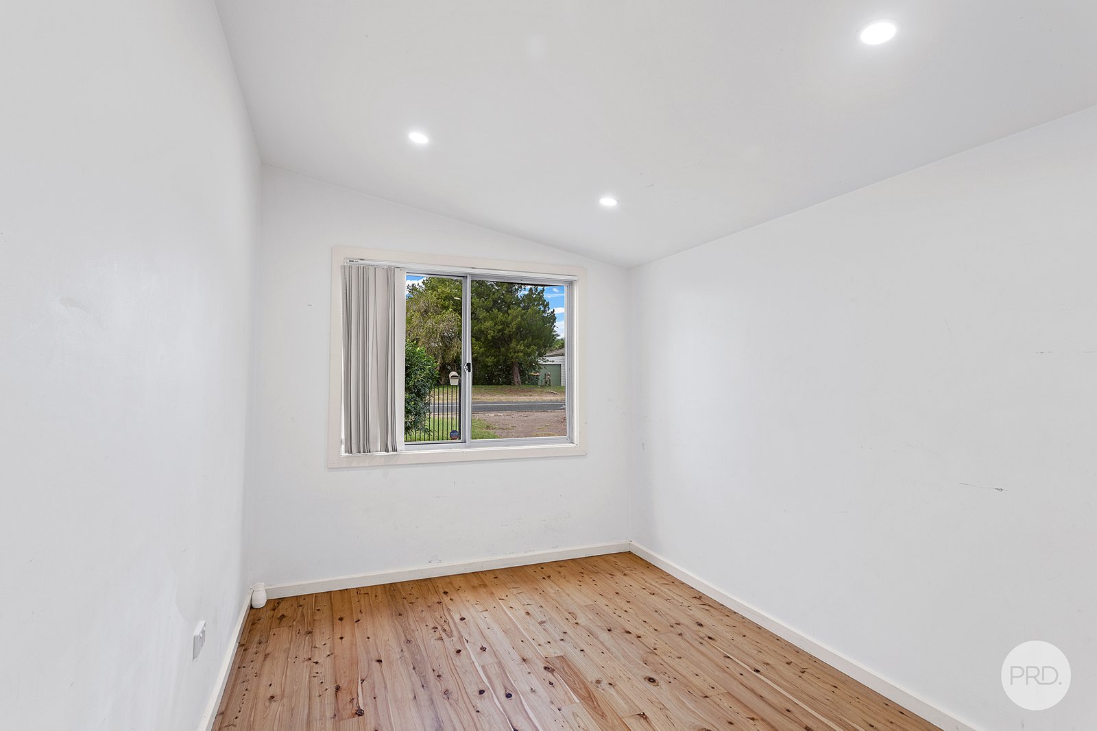 85 Campbell Avenue ANNA BAY 16