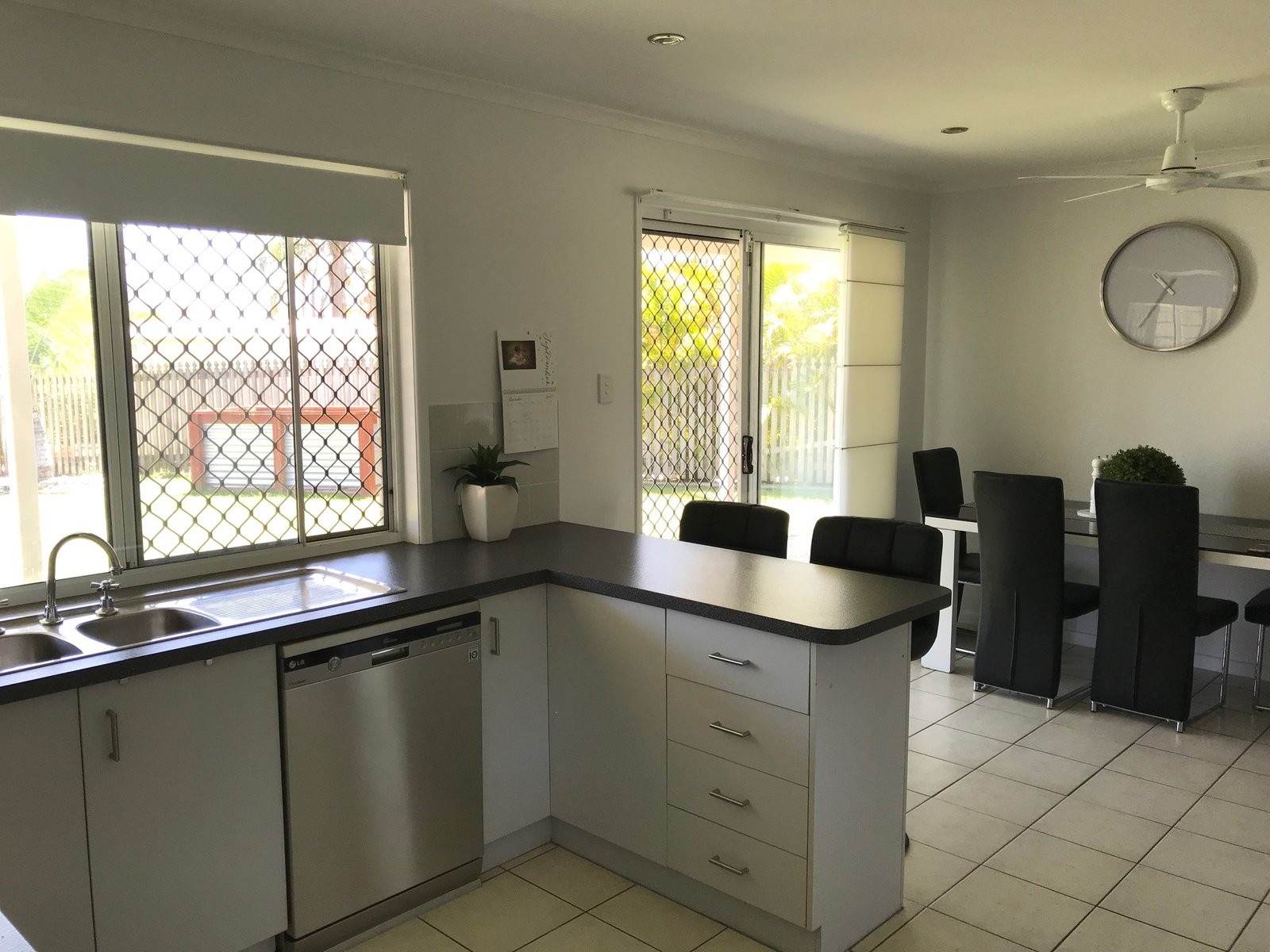 85 Cremorne Drive TANNUM SANDS 8