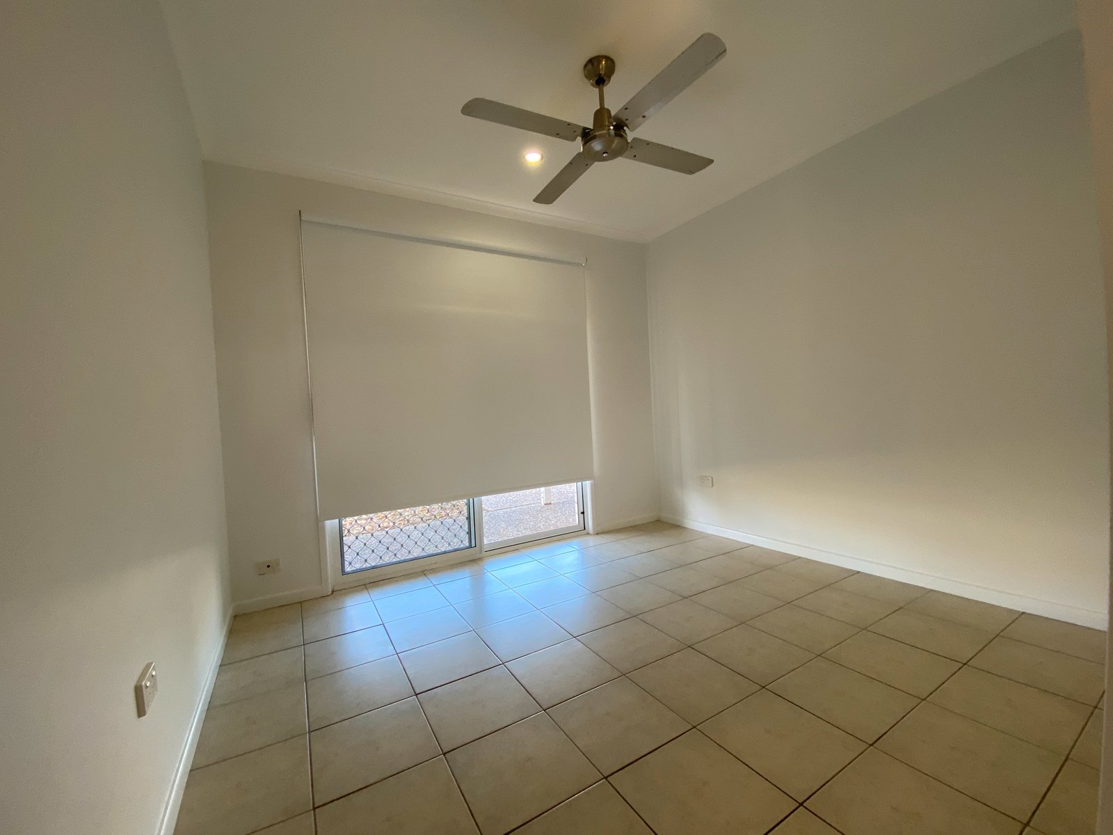 85 CREMORNE Drive TANNUM SANDS 8