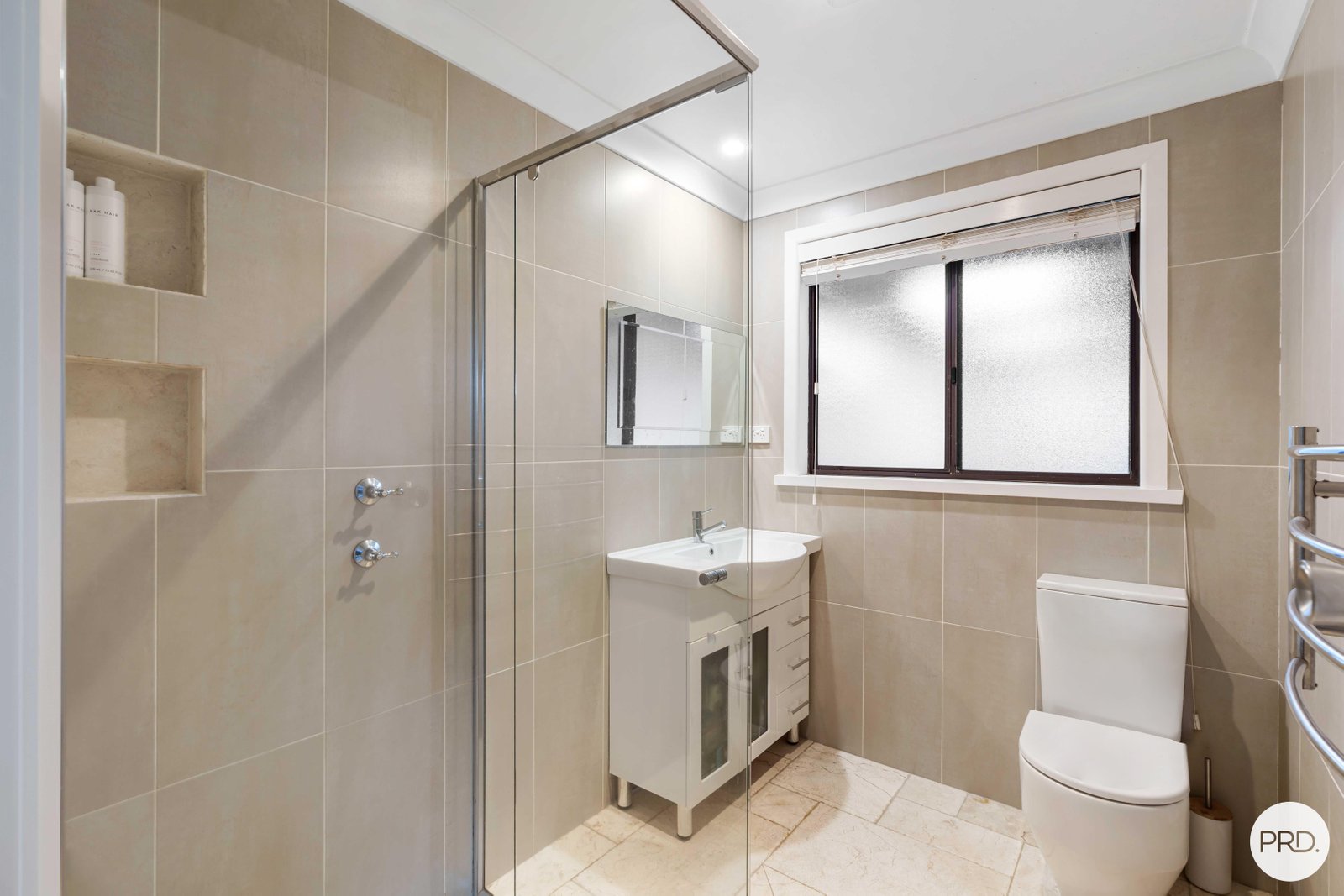 85 Cully Road ORANGE 16