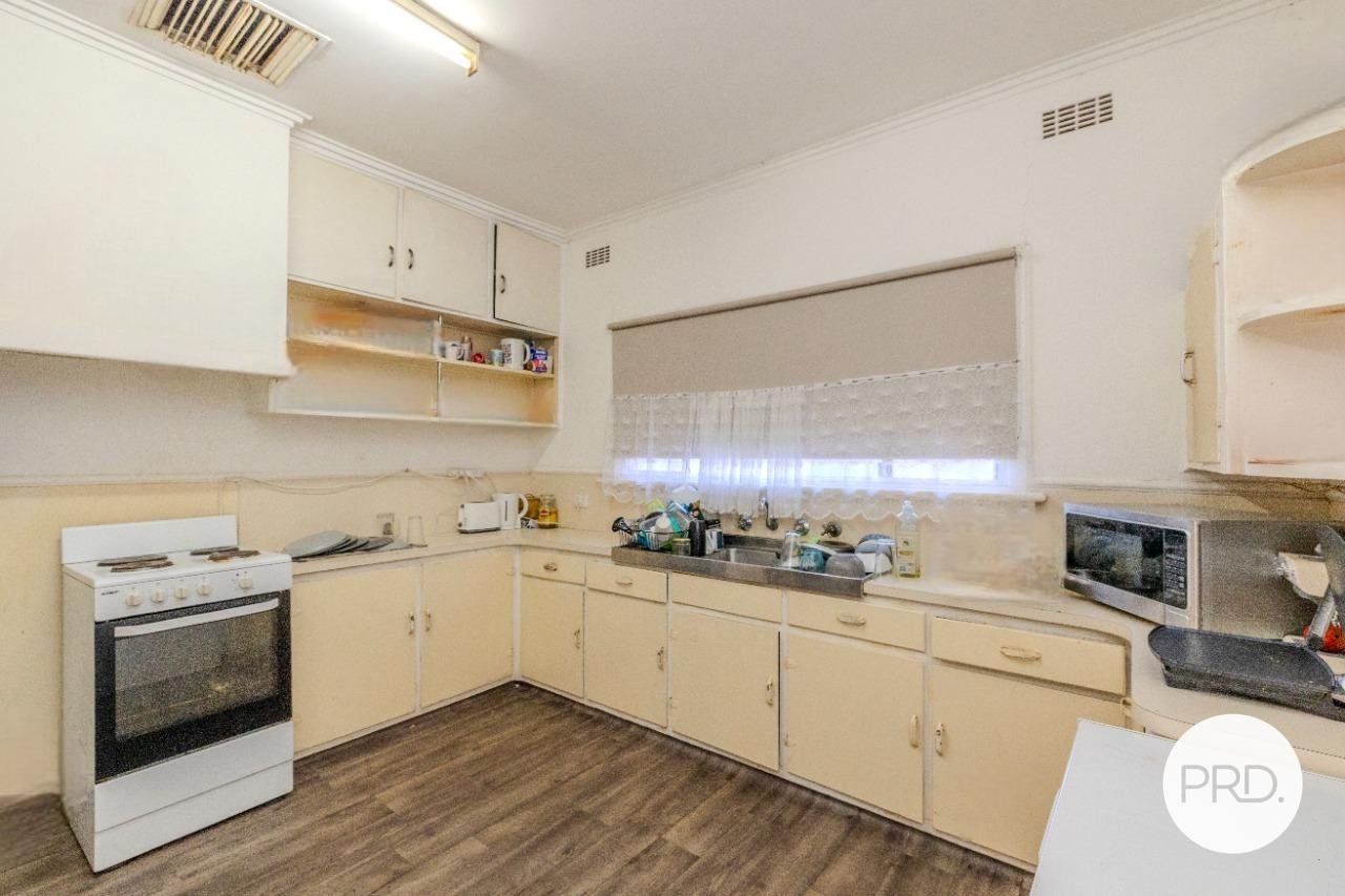 85 Eleventh Street MILDURA 7