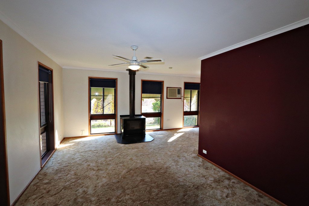 85 Gilbert  TUMBARUMBA 4