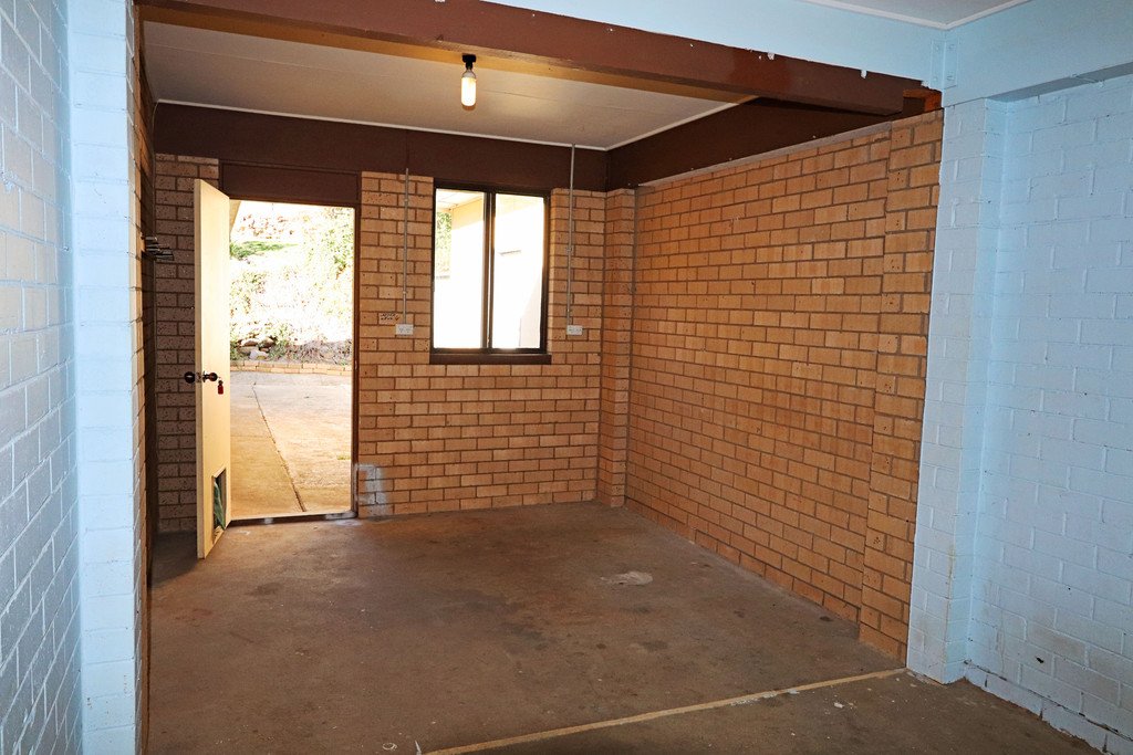 85 Gilbert  TUMBARUMBA 15