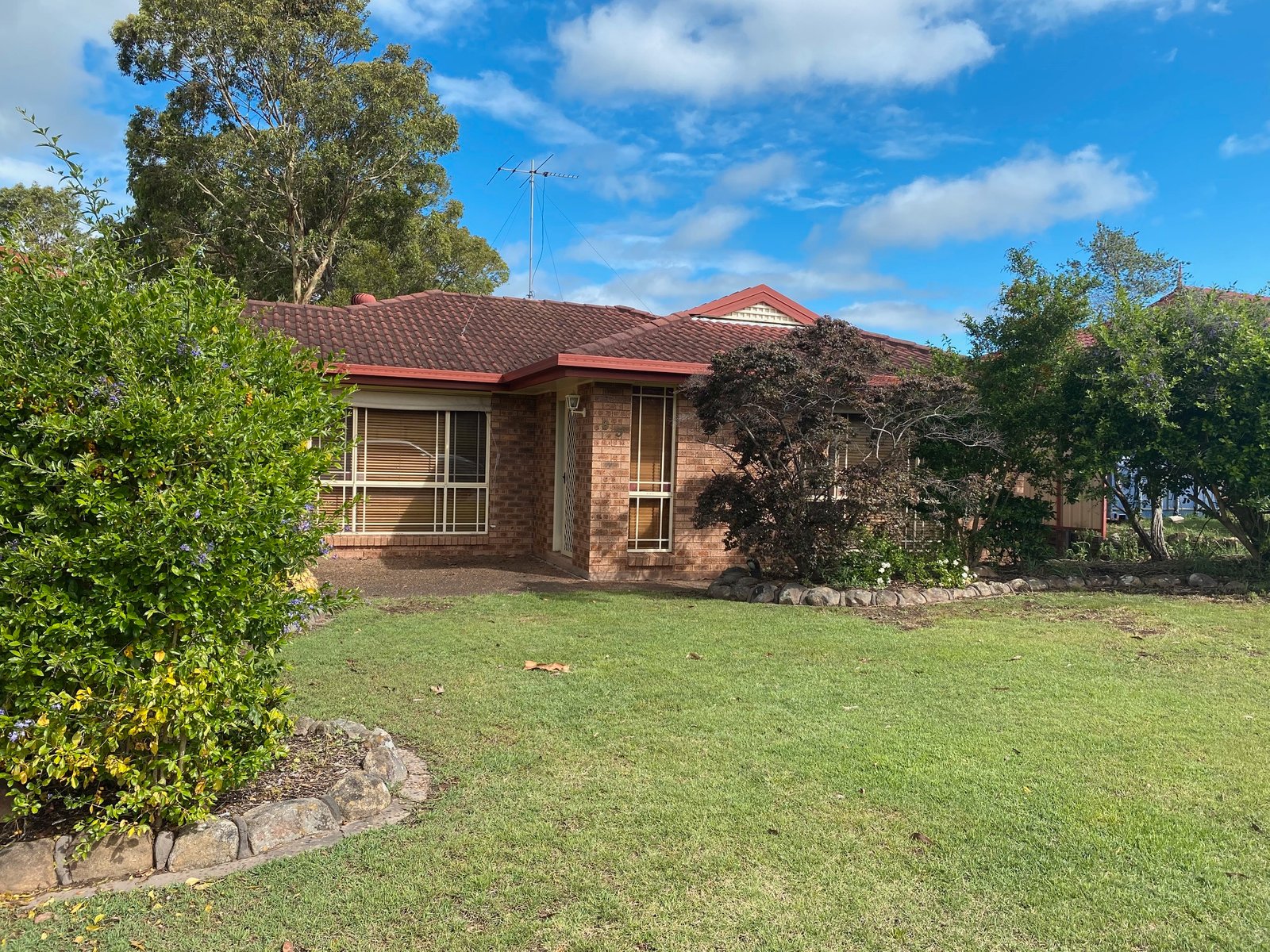 85 Government Road THORNTON 1