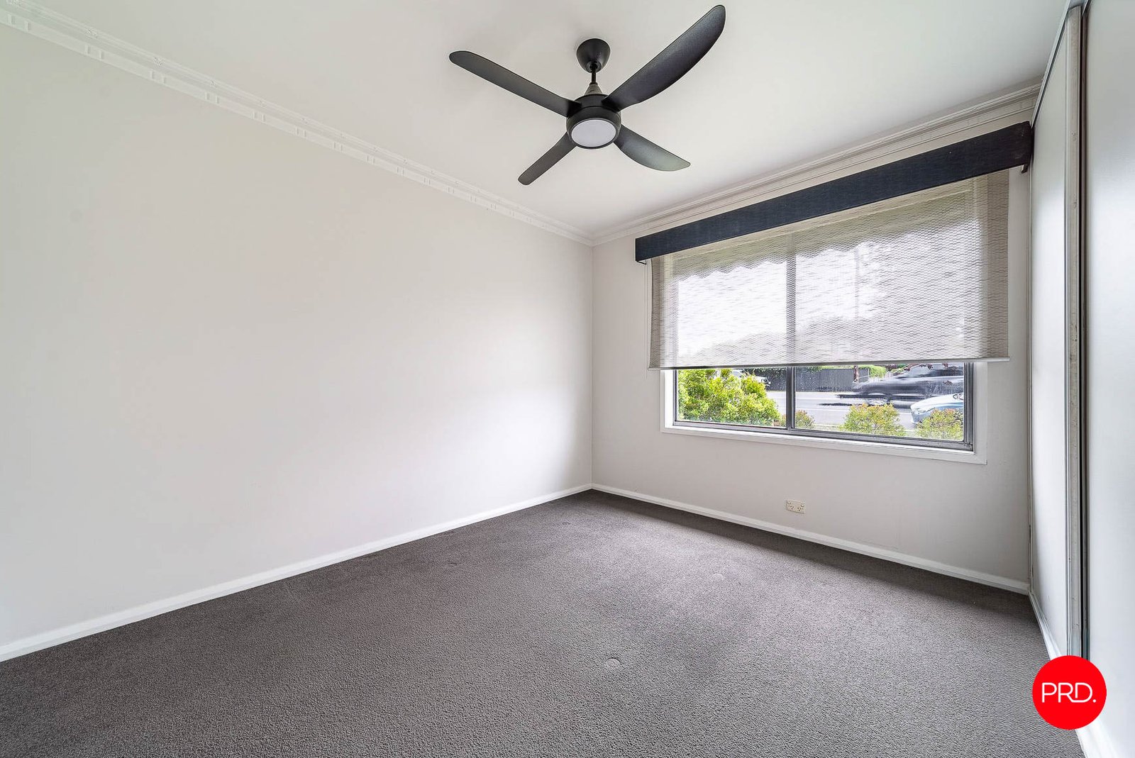 85 MacKenzie St W  GOLDEN SQUARE 8