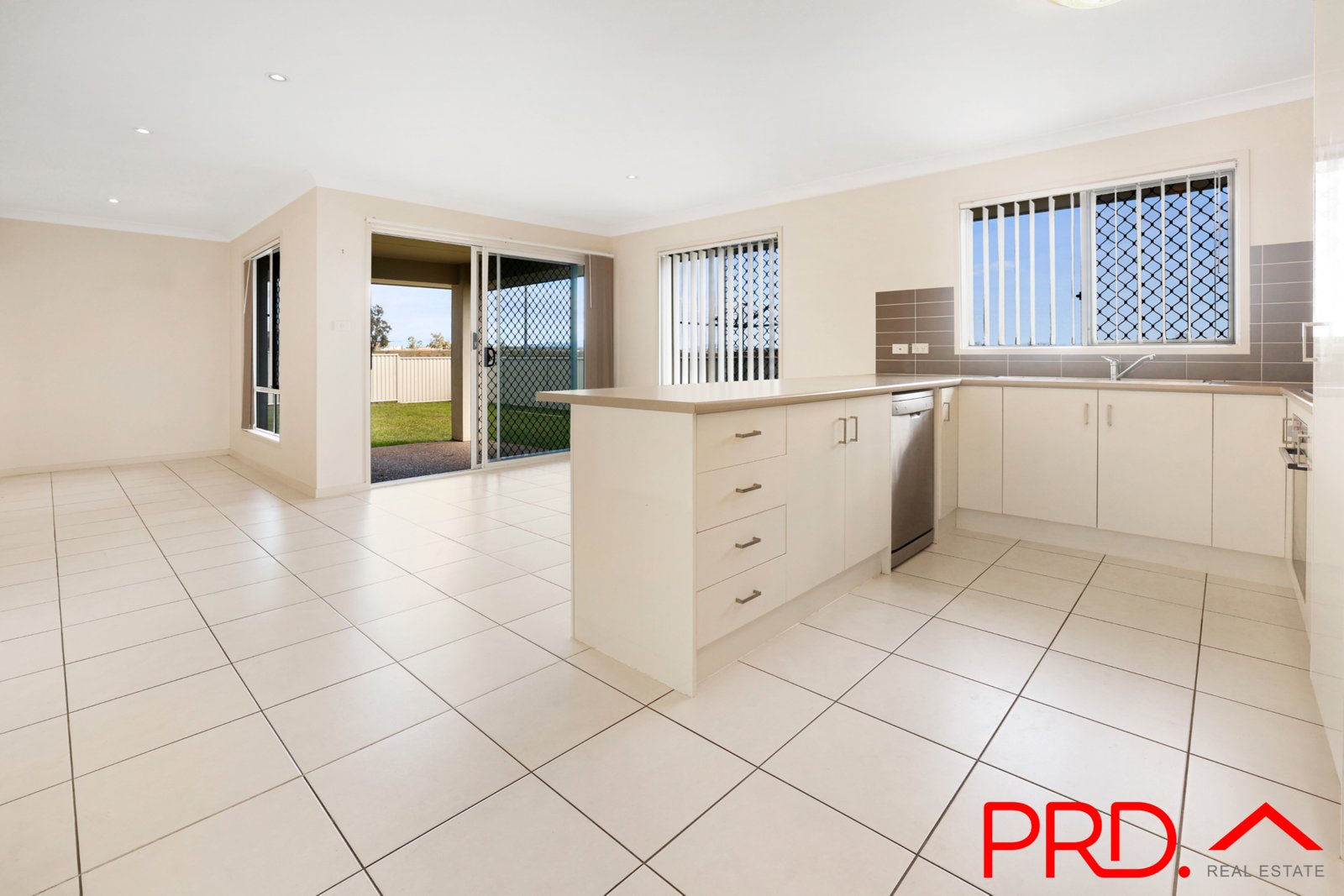 85 Mitchell Street TAMWORTH 2