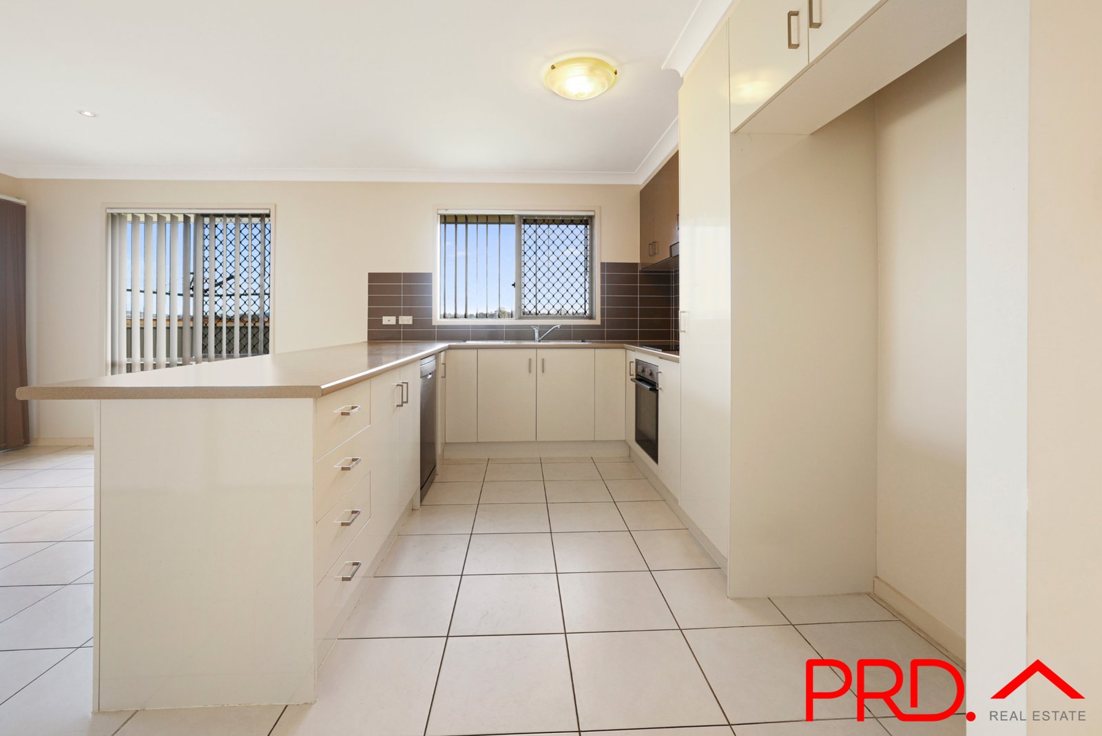 85 Mitchell Street TAMWORTH 3