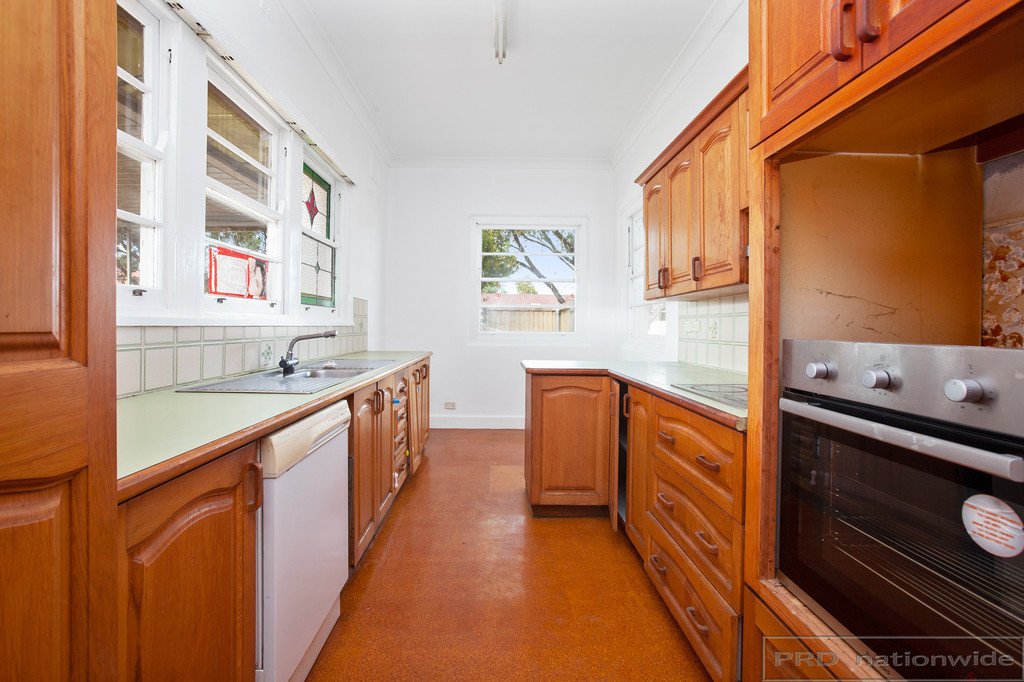 85 New England Hwy  GRETA 4