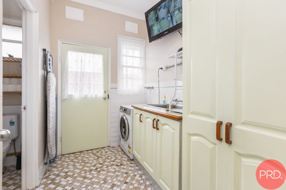 85 New England Hwy  GRETA 32