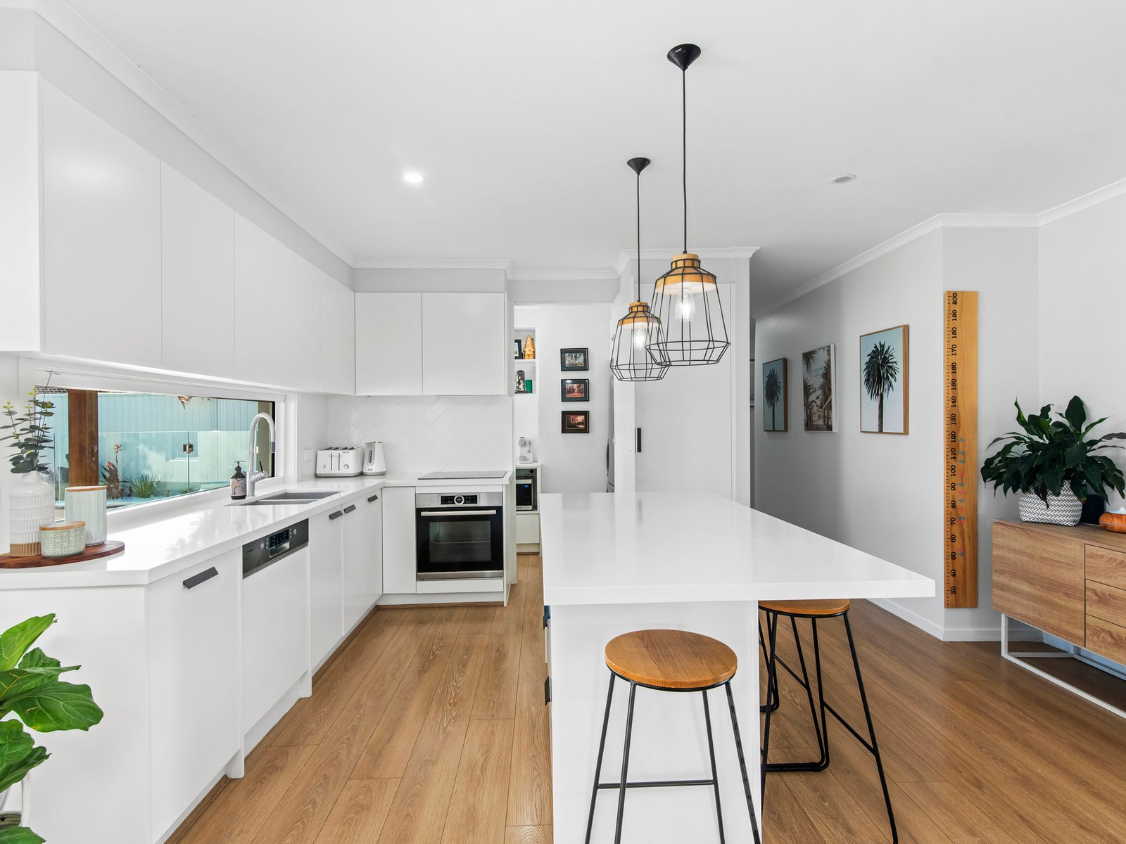 85 Parnki Parade PALM BEACH 3