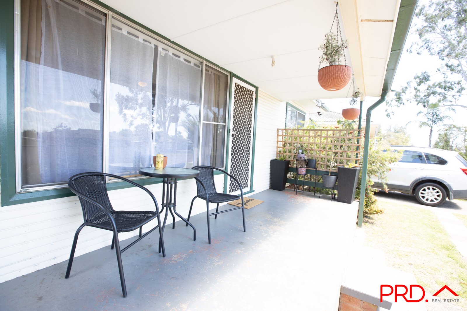 85 Robert Street TAMWORTH 5