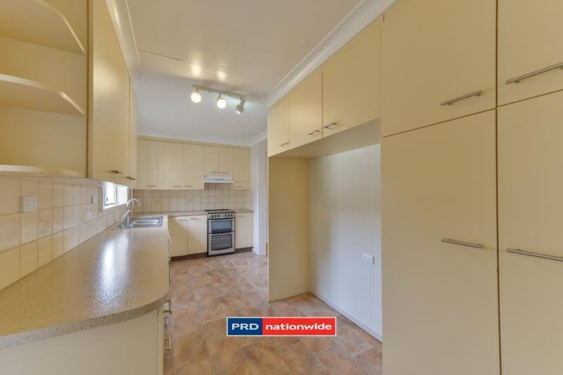 85 Robert Street TAMWORTH 3