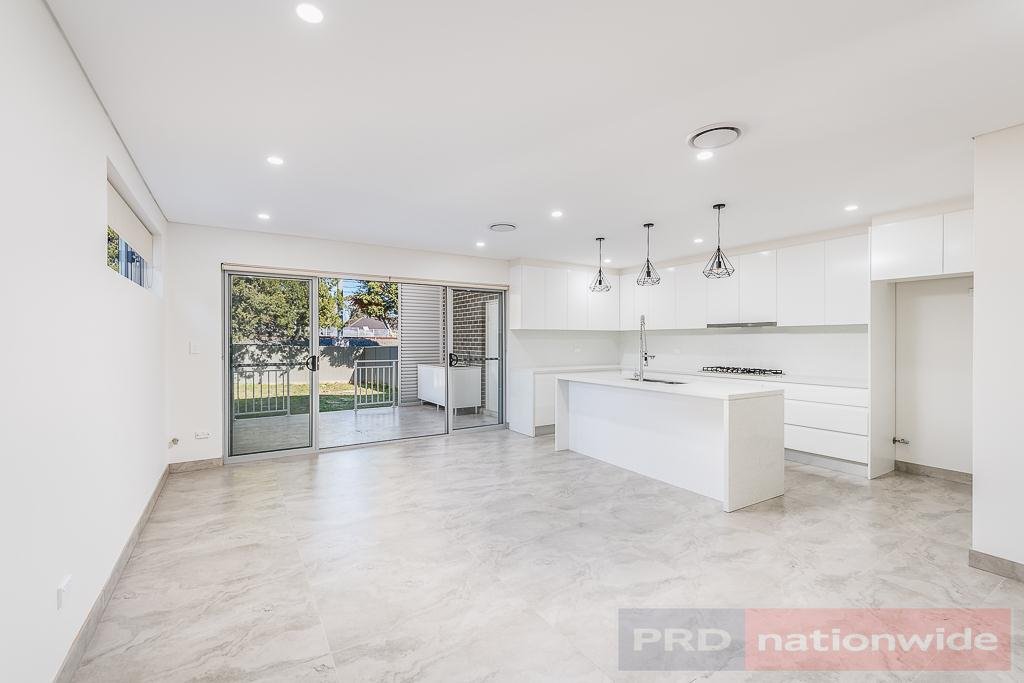 85 Sphinx Ave  REVESBY 3