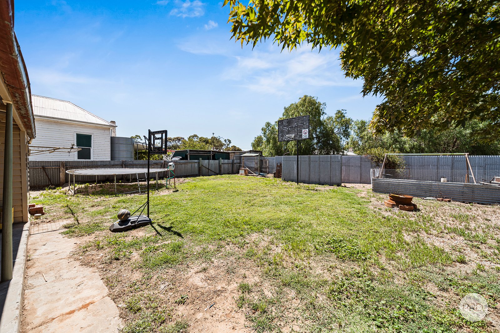 85 Sullivan Street INGLEWOOD 11