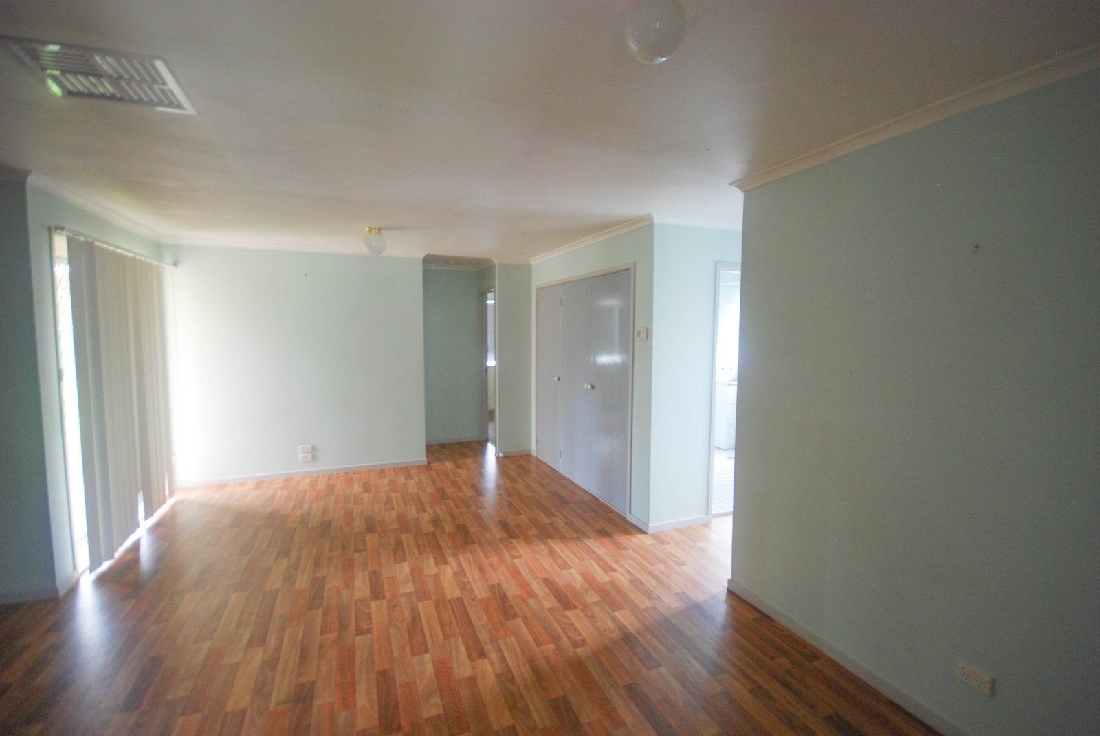 85 Truscott Drive ASHMONT 5