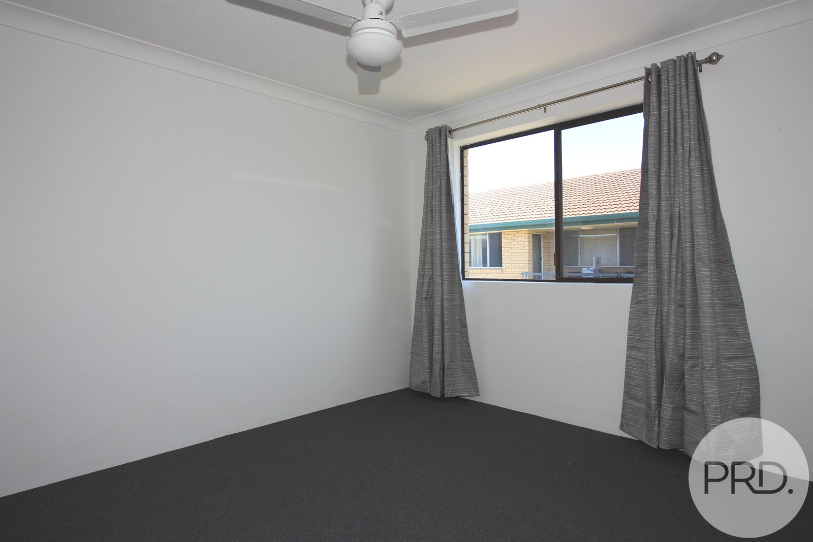 8/50 Henchman Street NUNDAH 8