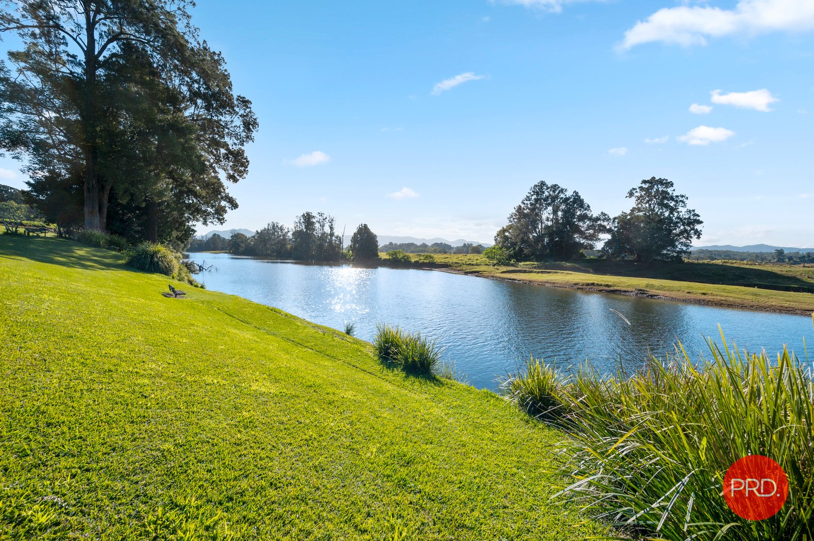 850 Waterfall Way FERNMOUNT 18