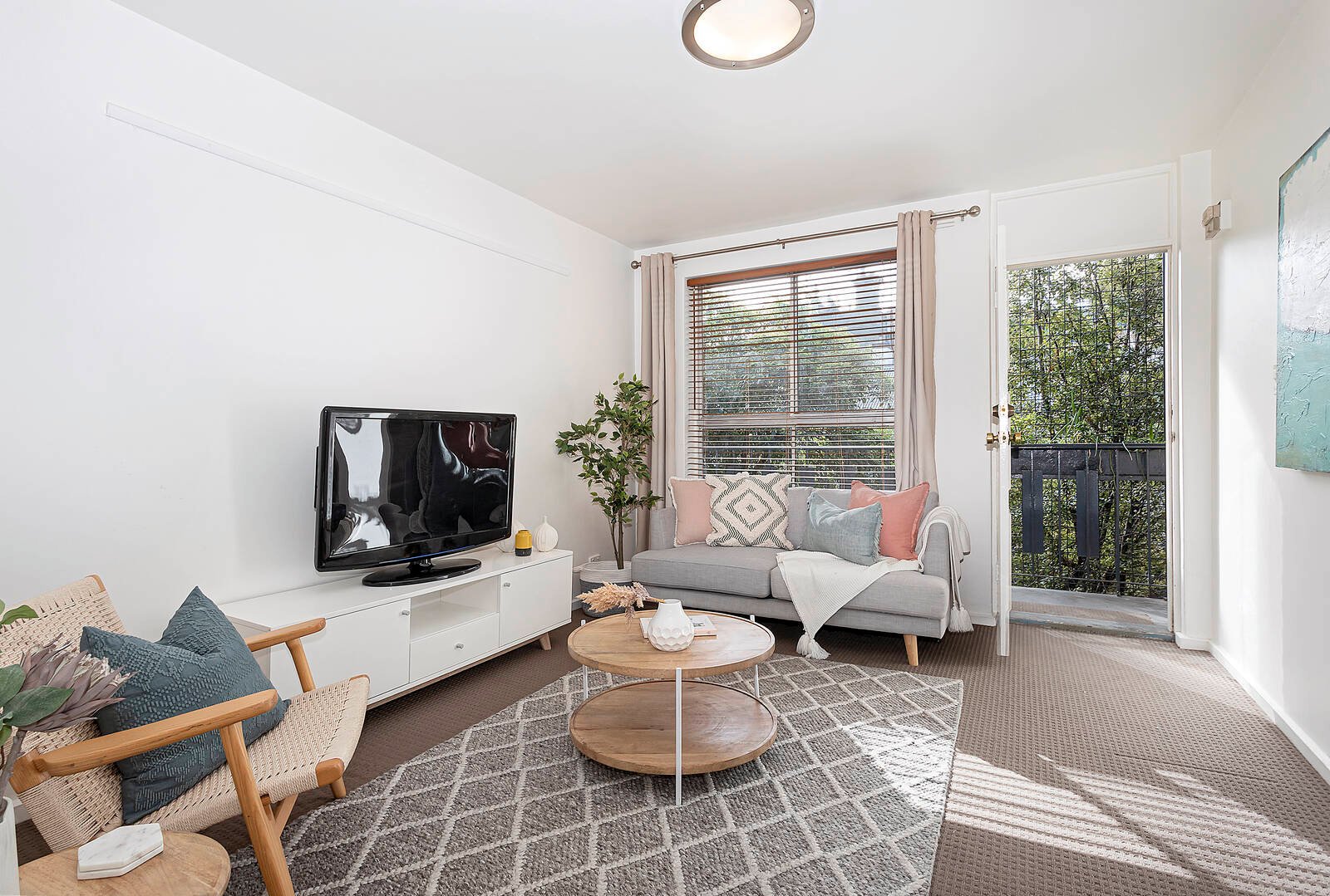 Real Estate and Property in 8/50 Wellington Street, St Kilda, VIC