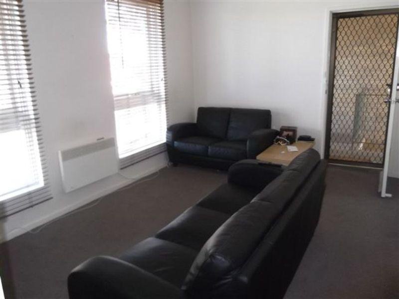 Gallery: 8/508 Melbourne Road