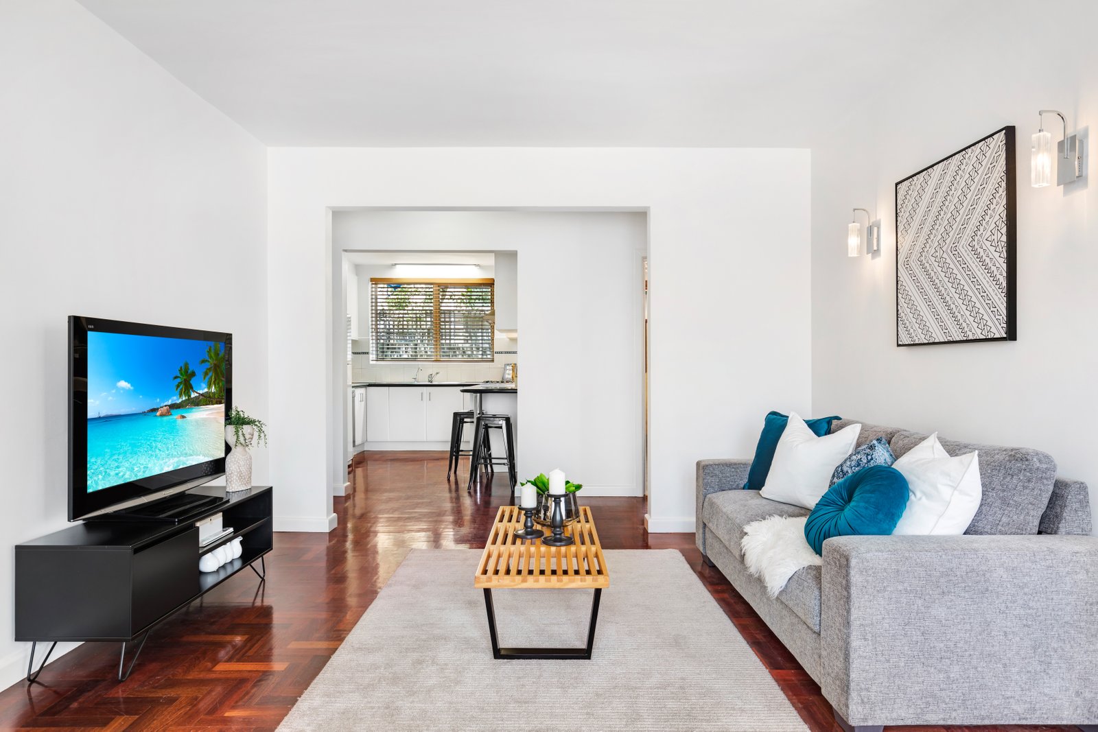 Gallery: 8/50A Wattletree Road