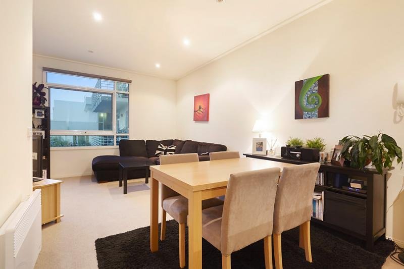 Gallery: 85/1 Graham Street
