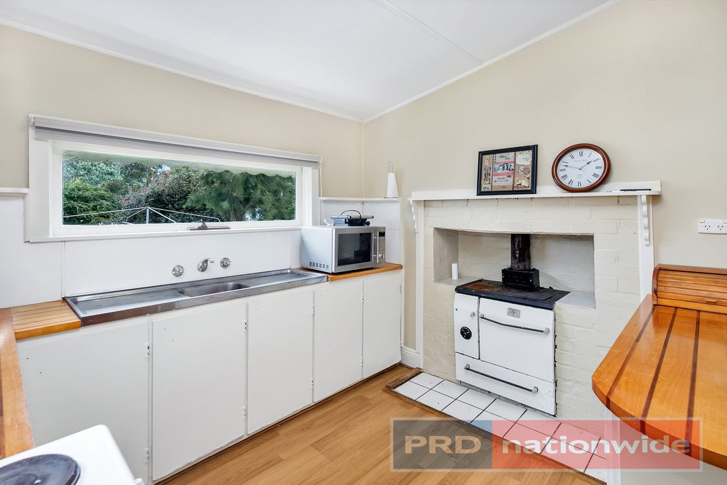 851 Linton-Carngham Road SNAKE VALLEY 4
