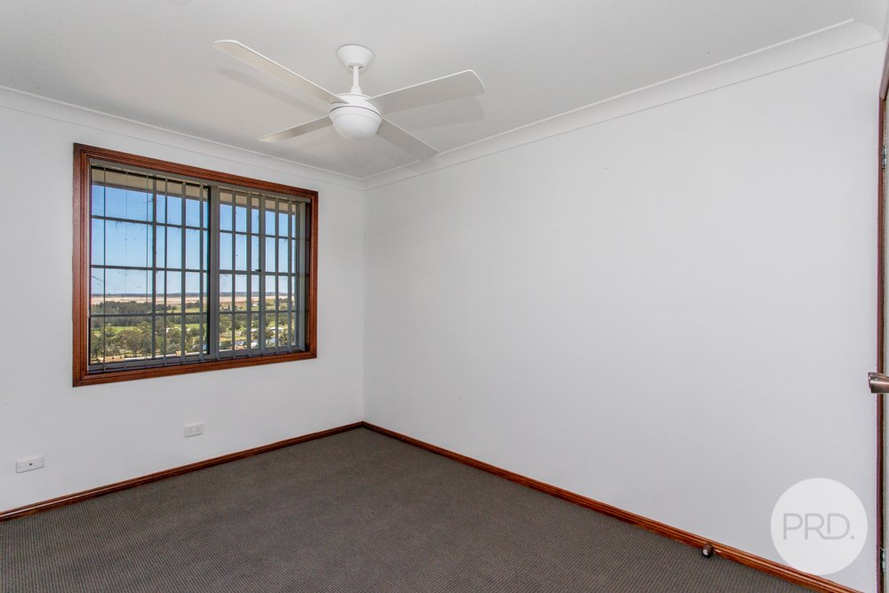 851 Luddenham Road LUDDENHAM 19