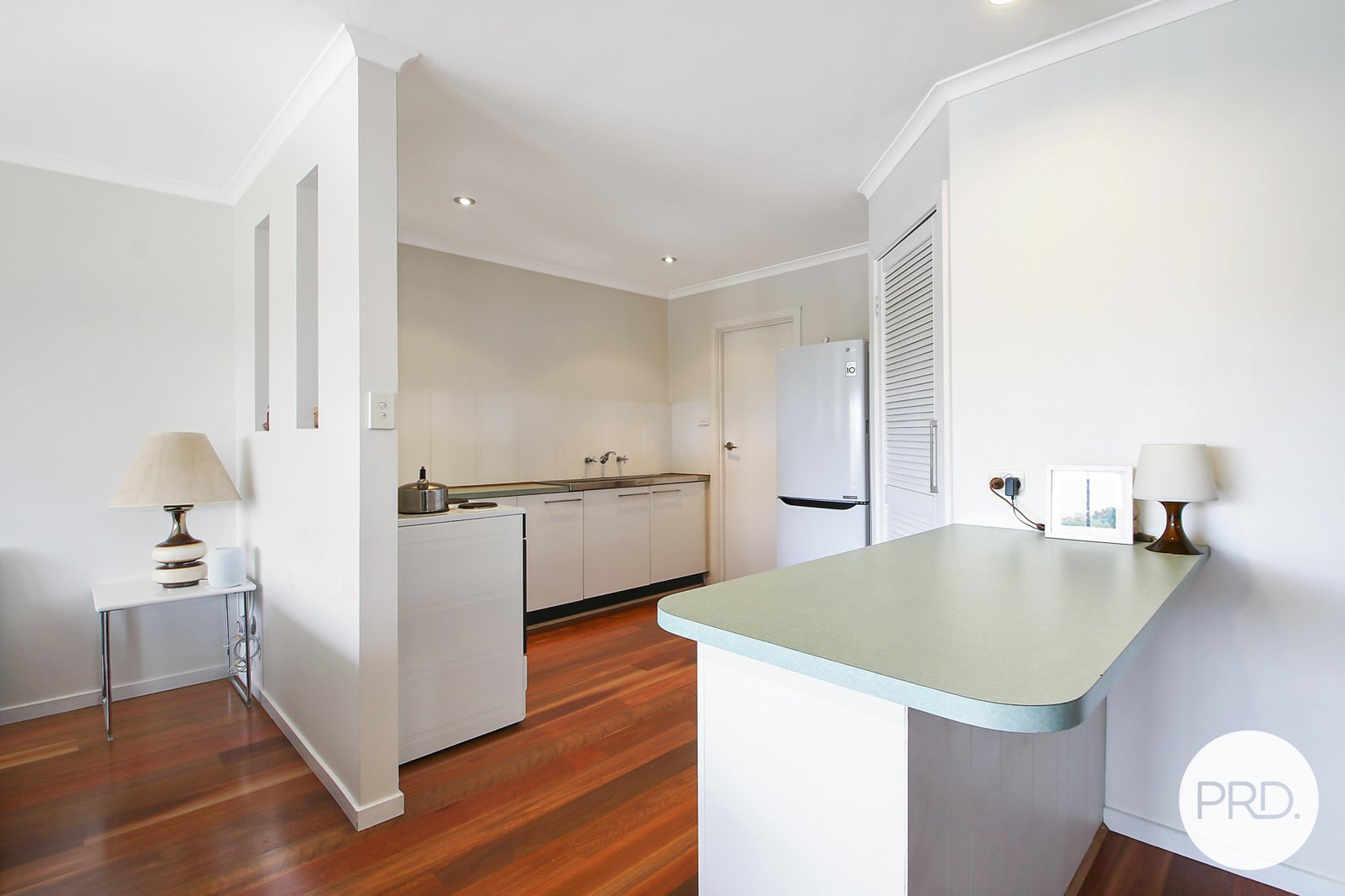 8/519 Schubach Street EAST ALBURY 2