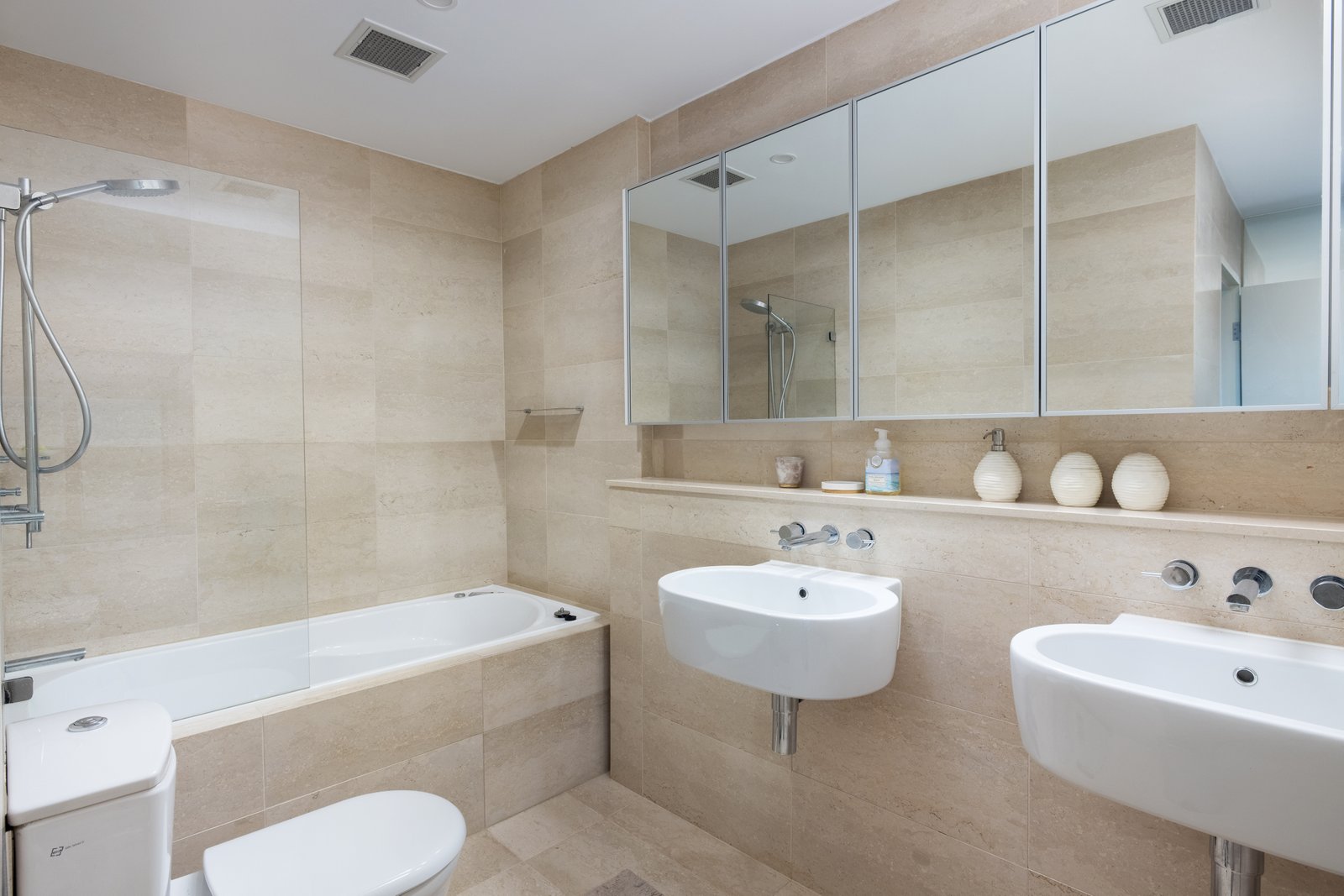 85/1a Tomaree Street NELSON BAY 9